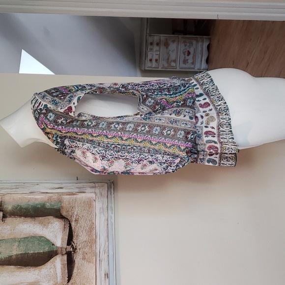 DR2 Sheer Blouse - Picture 3 of 6